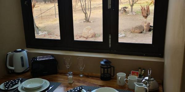 Chameleon Bush Lodge Hammanskraal Exterior photo